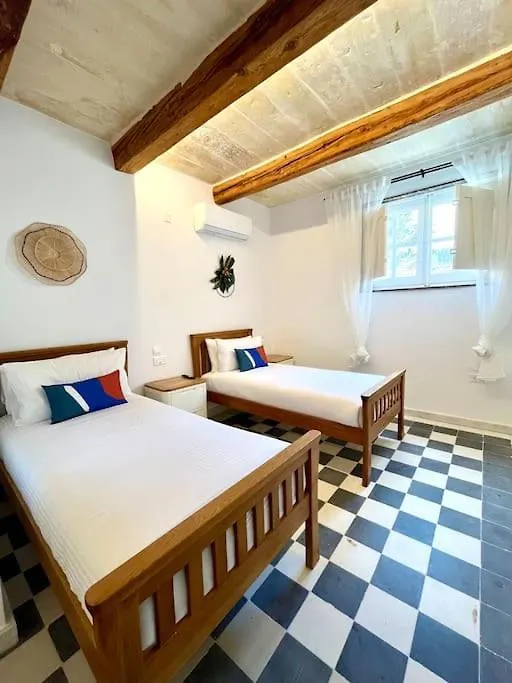 Holiday home Seafront Beach House In St.Julians Sliema
